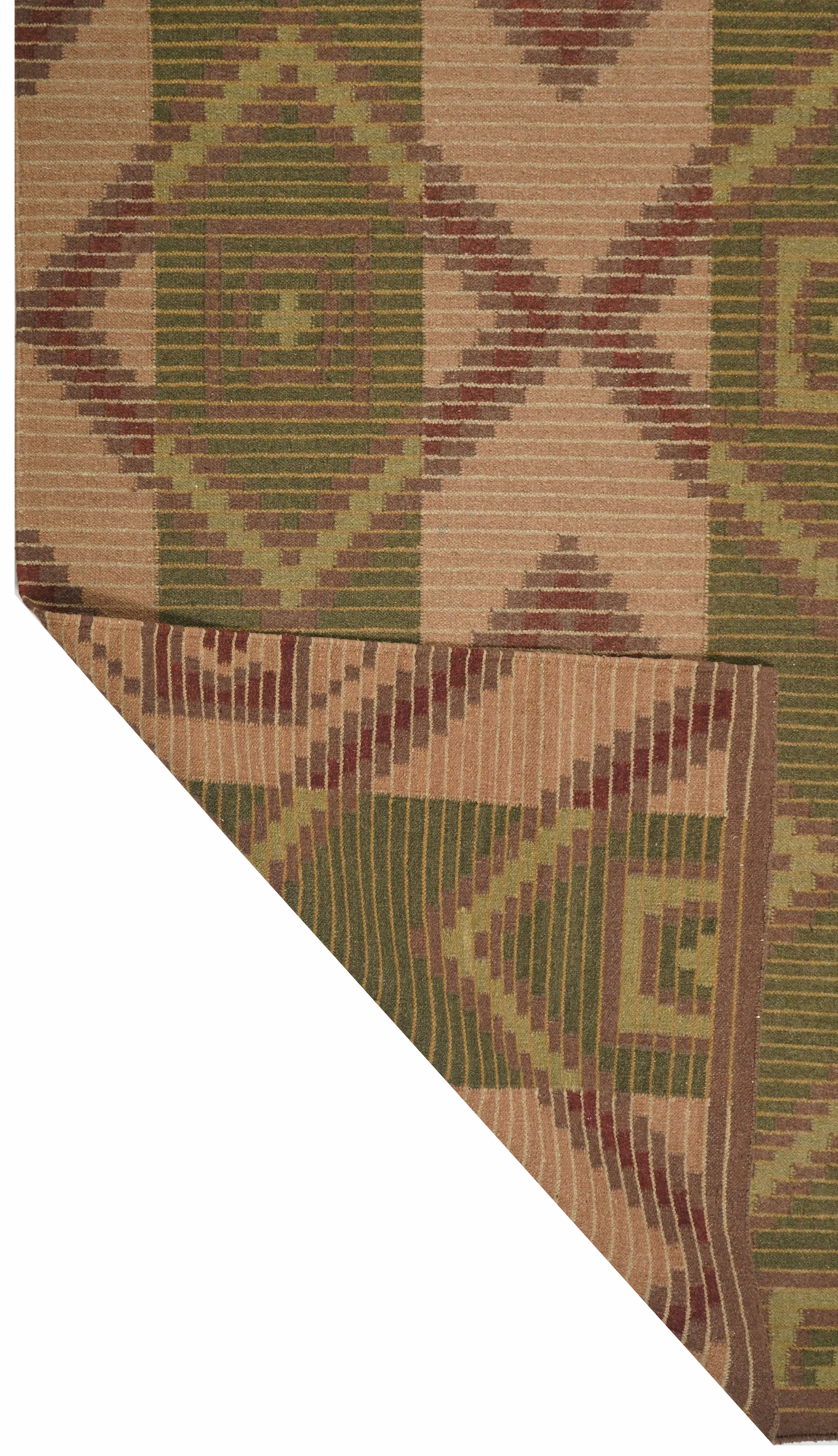 CREAM & BROWN SPIDER WEAVE RUG
