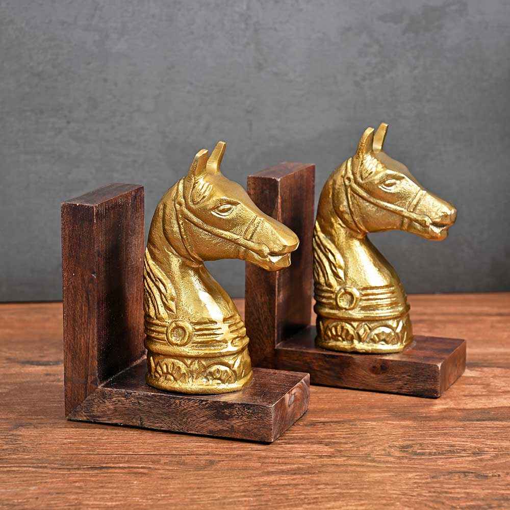 Rustic Bull Bookend