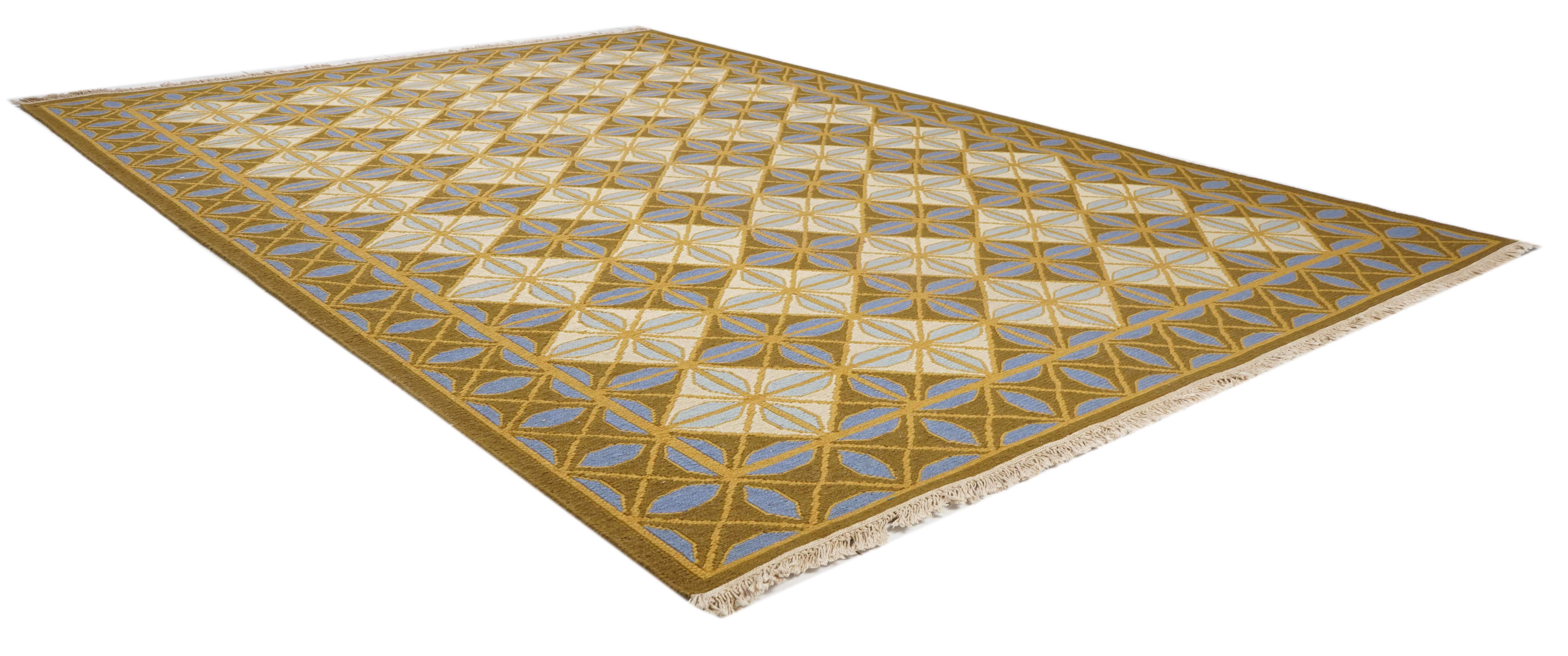 SUMAK RED PERSIAN RUG