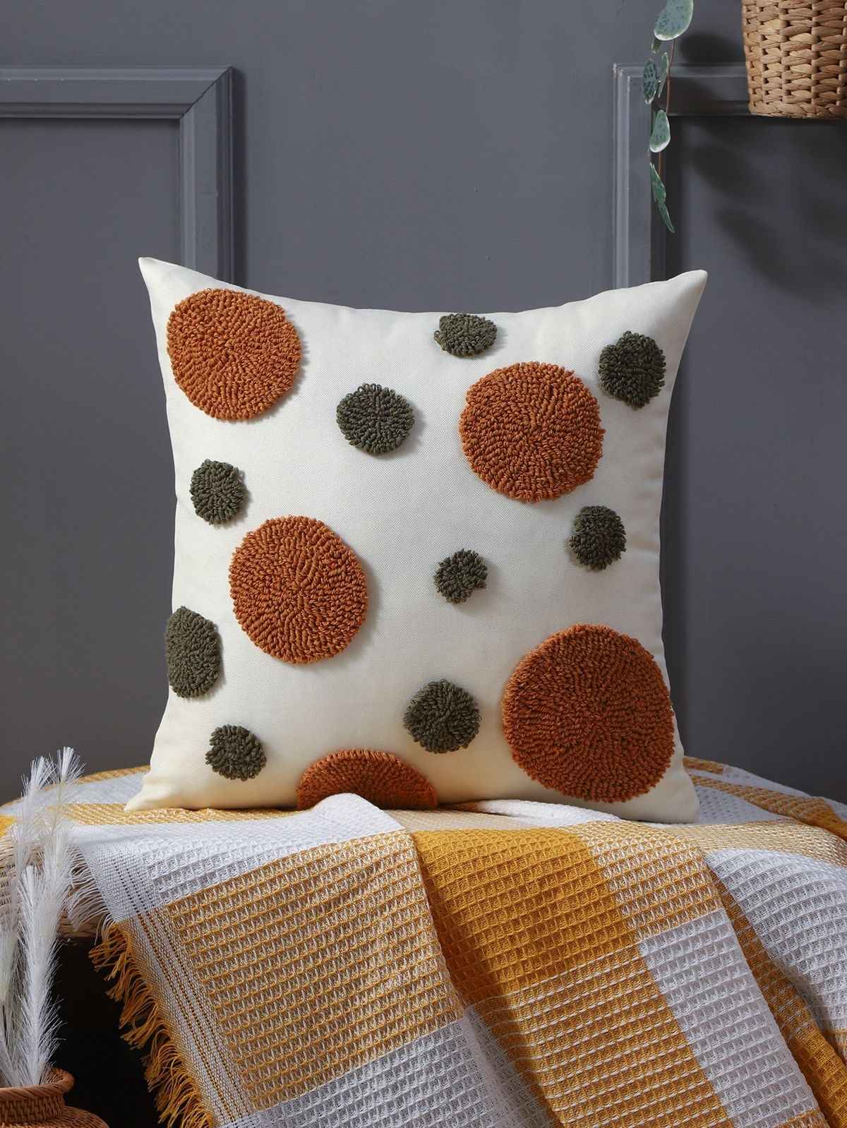 Punch Needle Cushion Cover 4