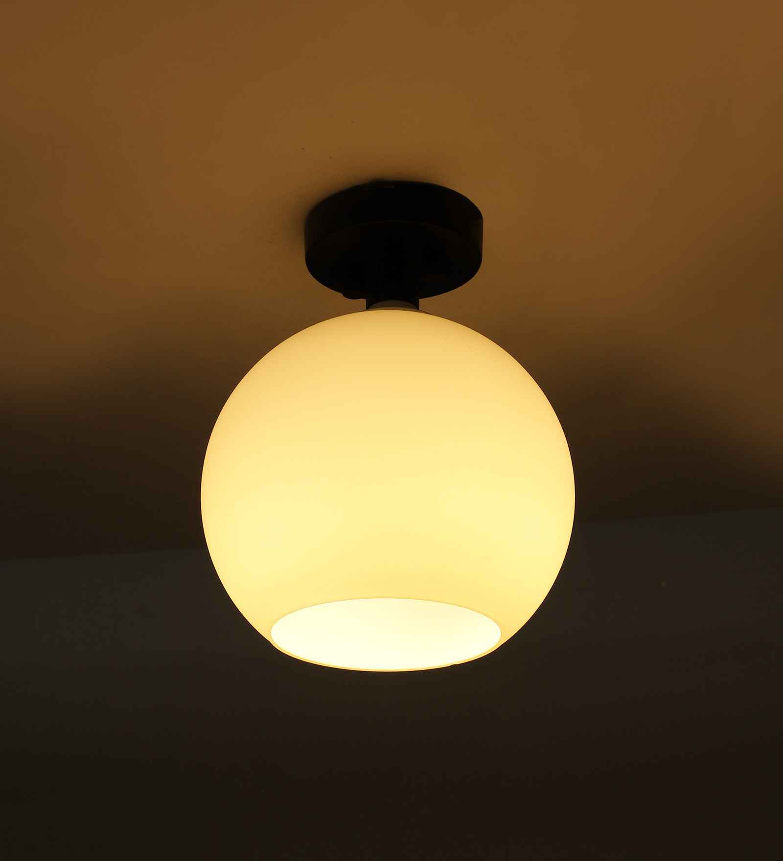 Vintage Industrial Black Metal Single Hanging Light