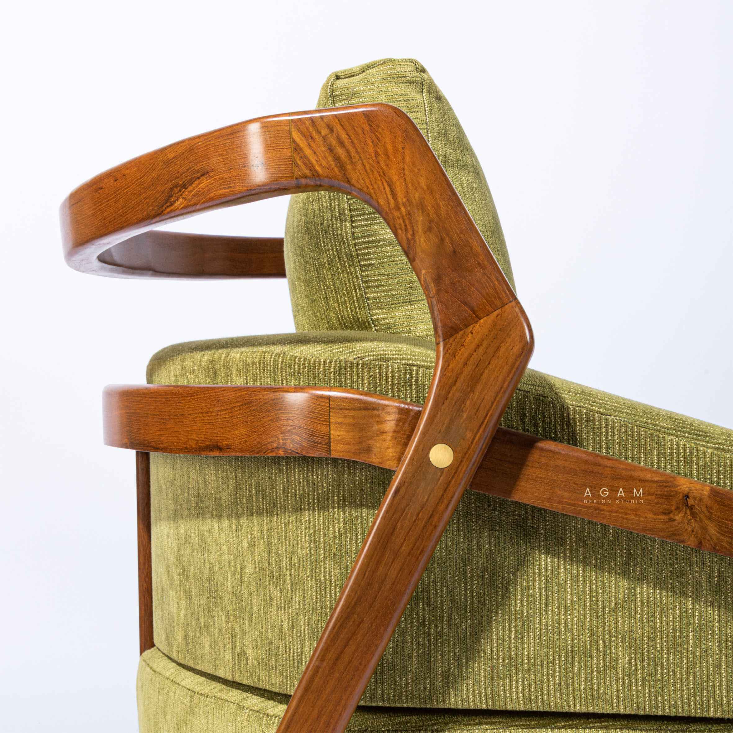 Ukiyo Arm Chair