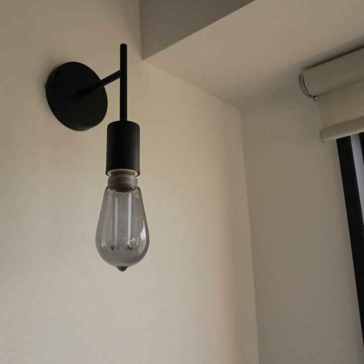Vintage Industrial Black Metal Single Hanging Light