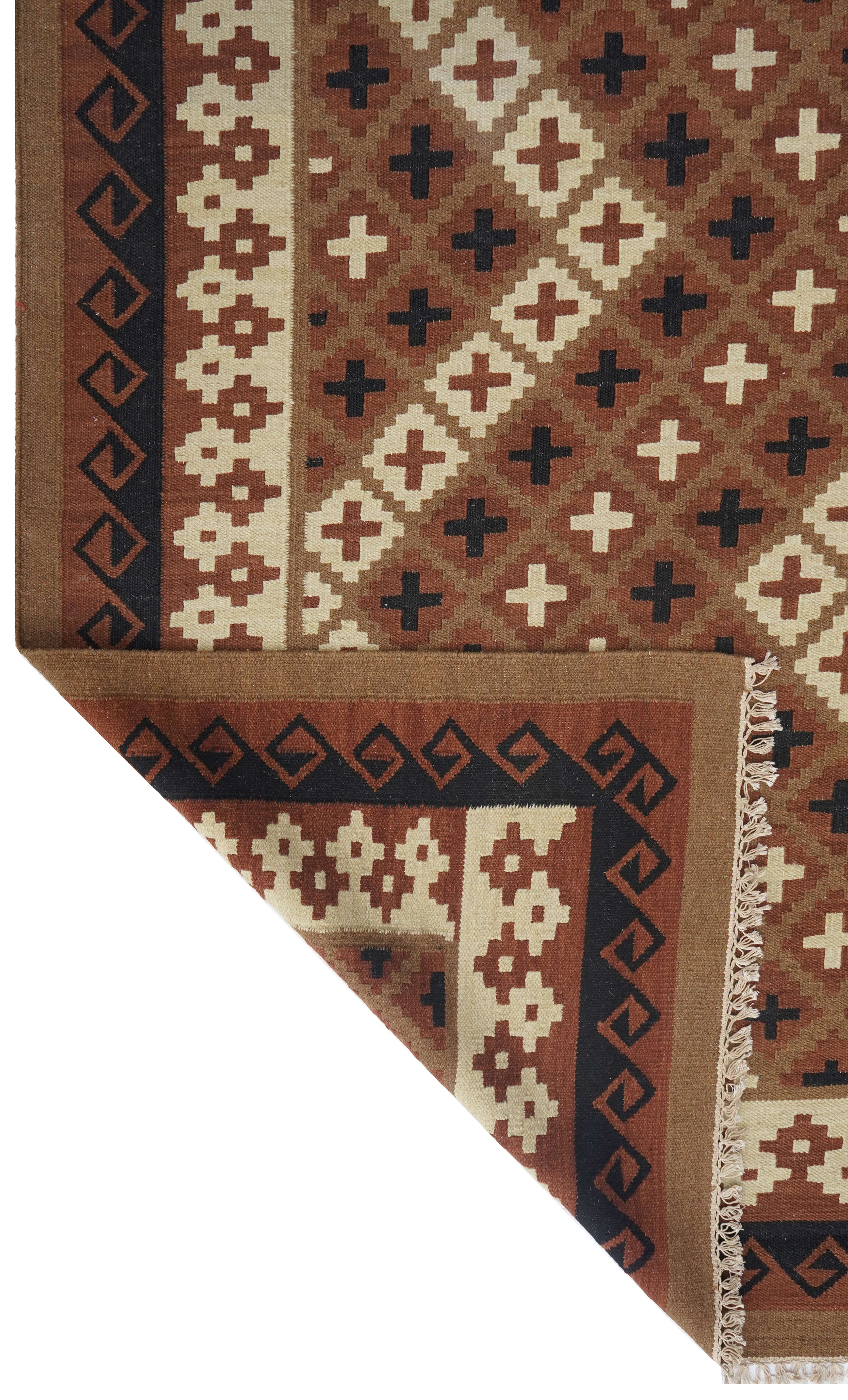 CREAM & BROWN SPIDER WEAVE RUG