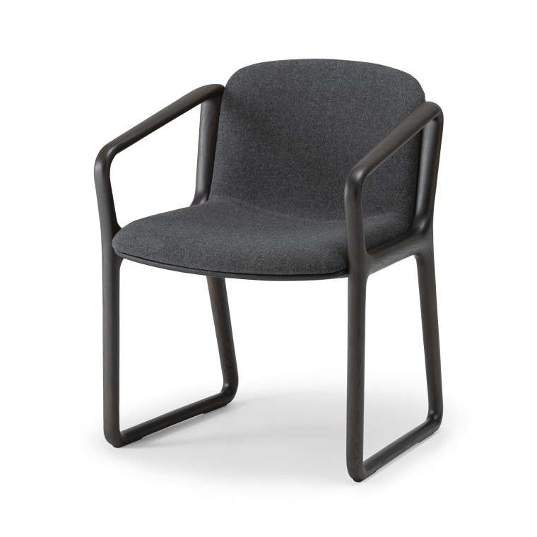 EIGH Dining Armchair