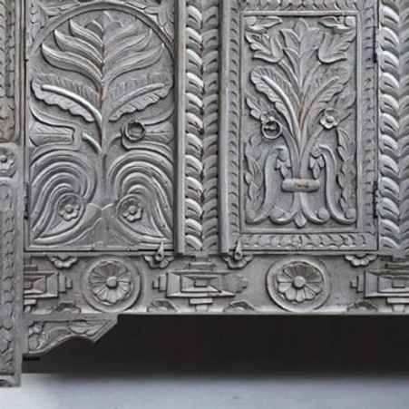 The Mehrab White Jaali Mirror