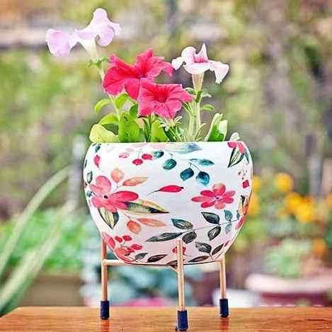 Pure Floral-Art Metal Planter