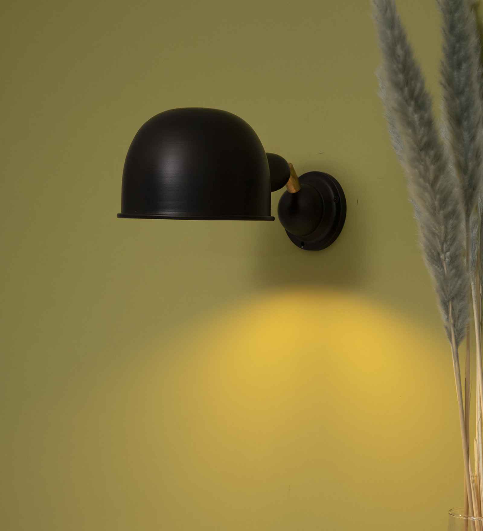 Vintage Industrial Black Metal Single Hanging Light