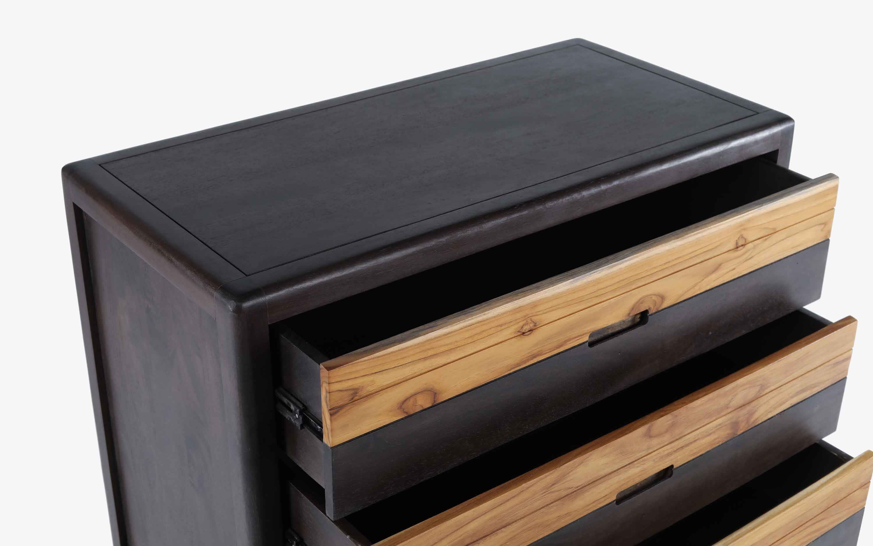 Raas Chest Of Drawer