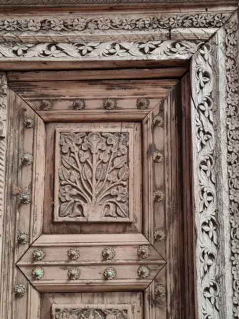 The Mehrab White Jaali Mirror