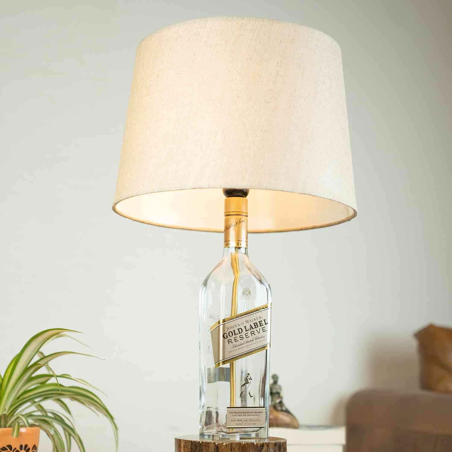 Wood Base Solid Table Lamp