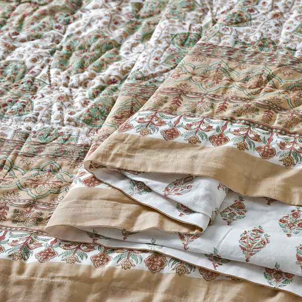 Fractus Embroidered Bedsheet Set