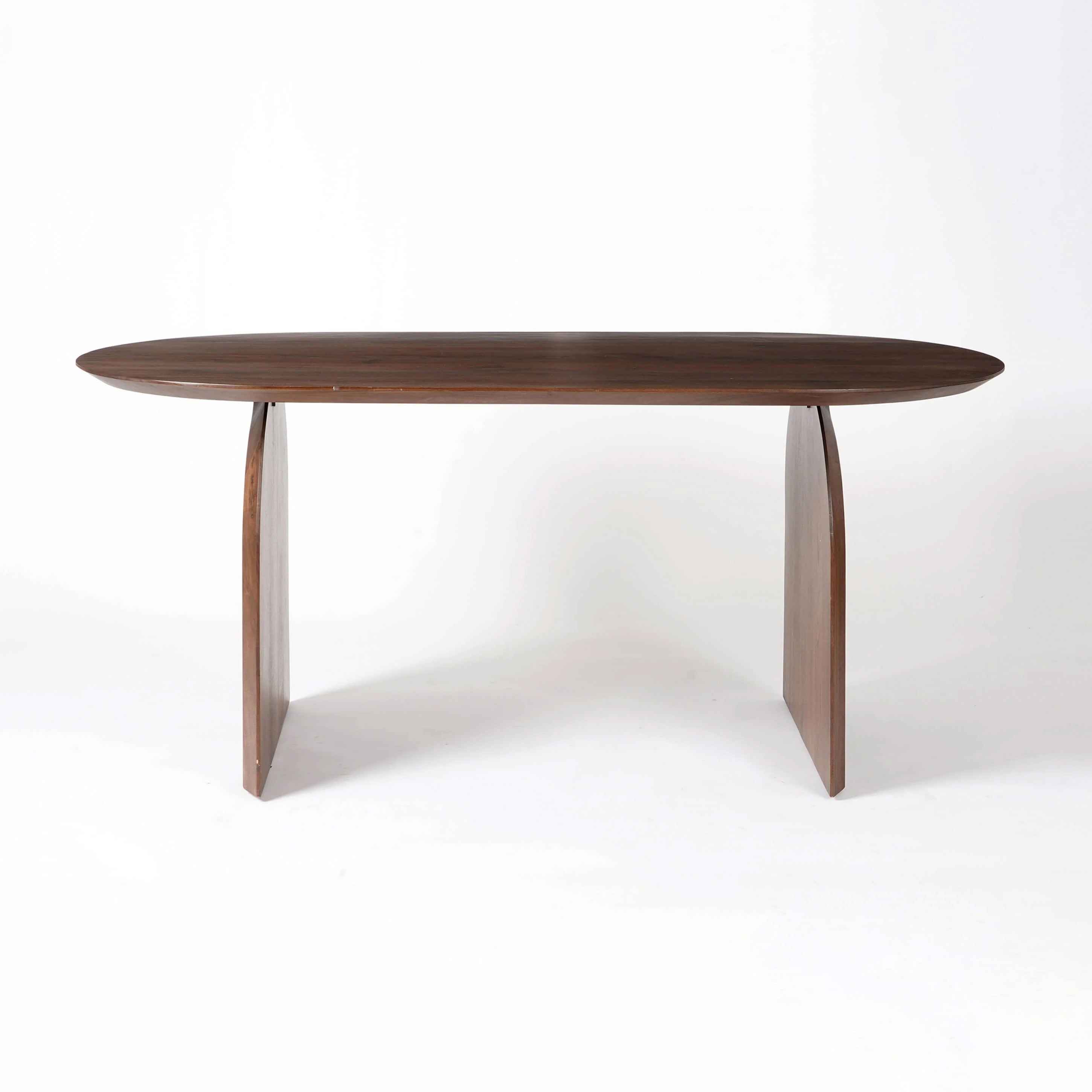 Metric Dining Table 6 Seater