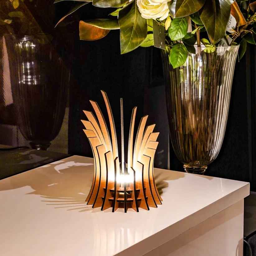 Modern Study Lamp With Metal Base