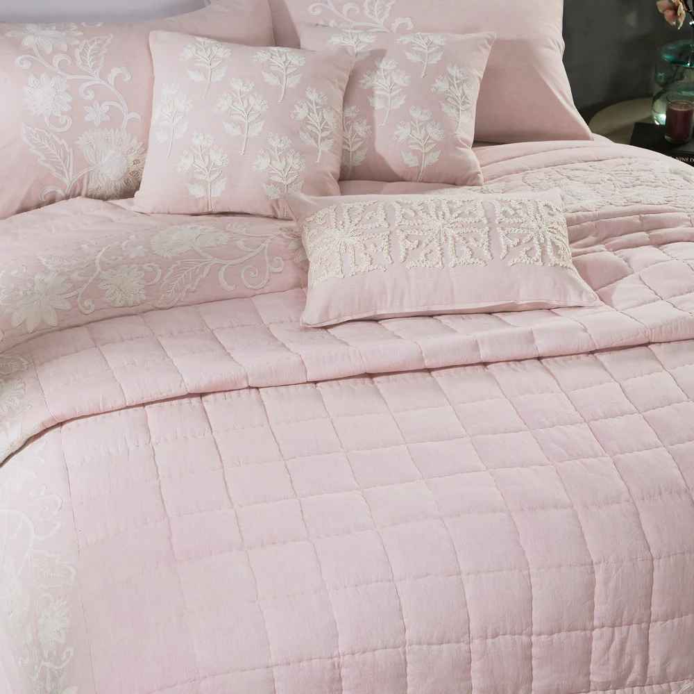 Cradle Embroidered Bedding Set