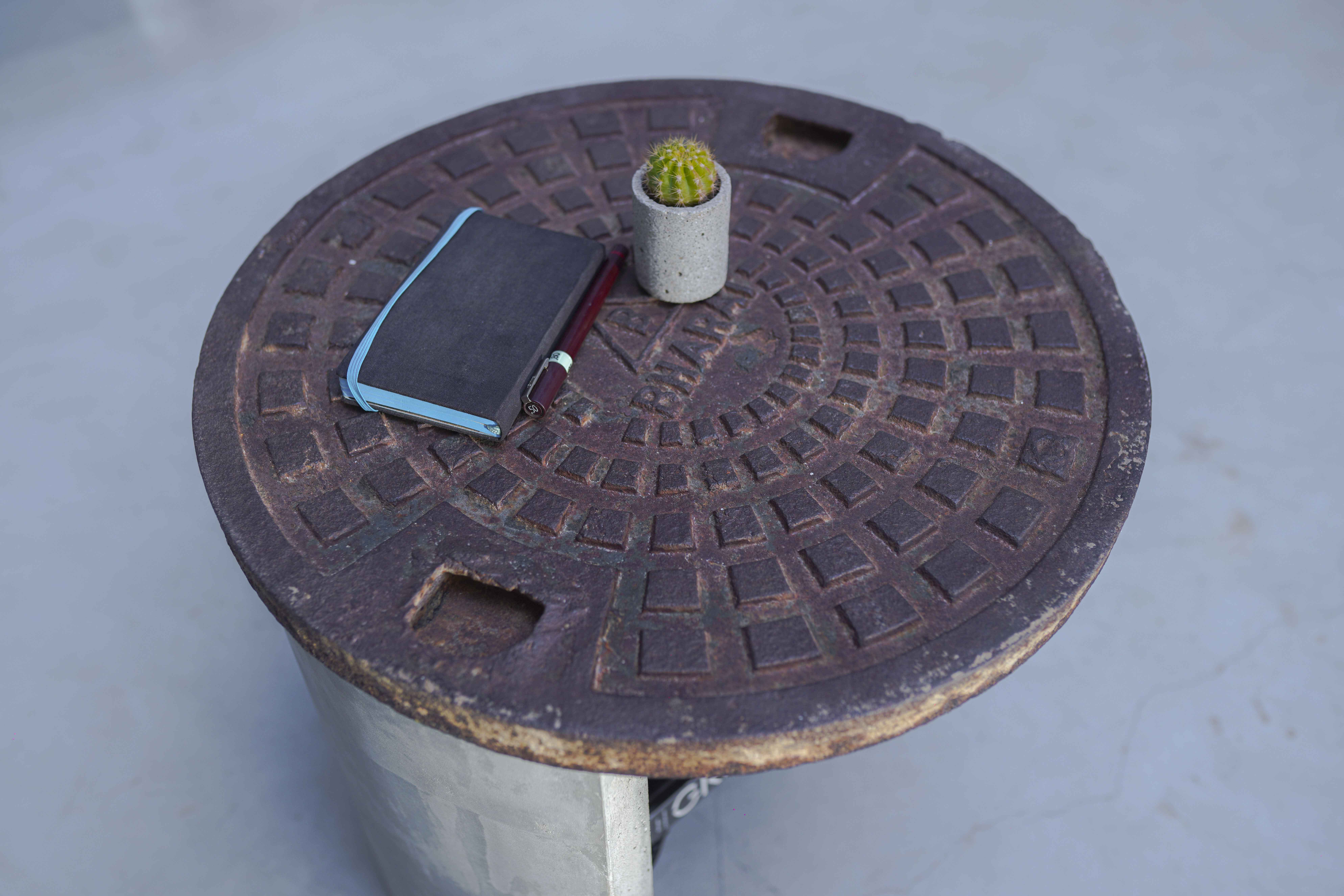 Manhole Table