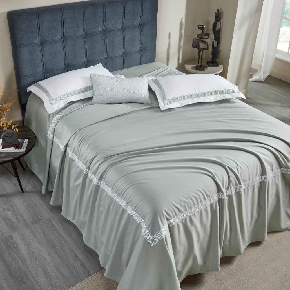 Fractus Embroidered Bedsheet Set
