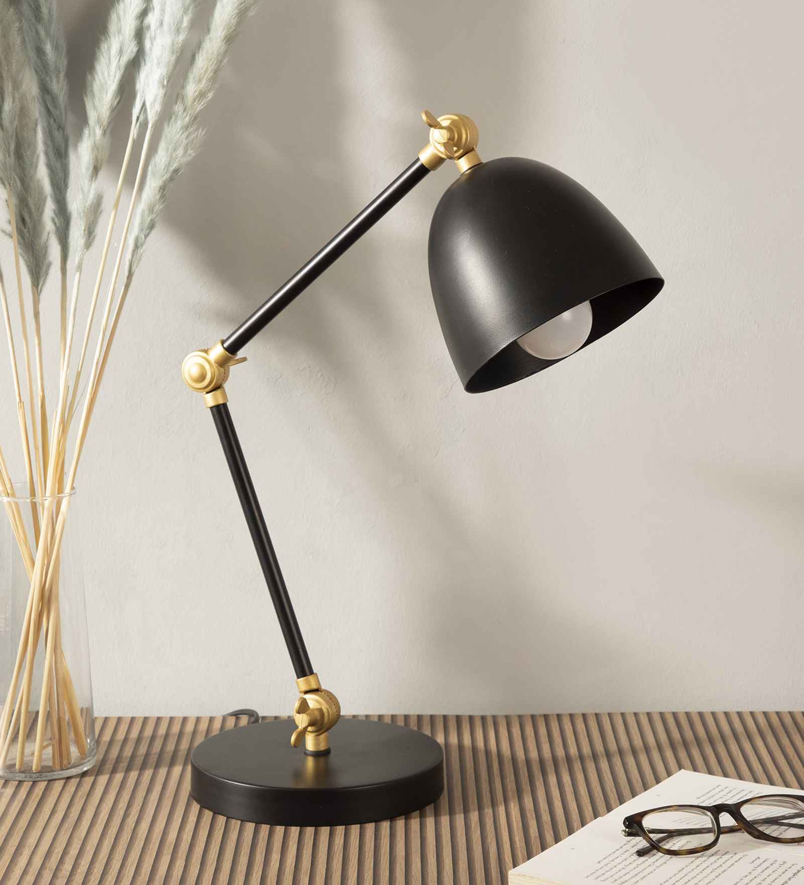 Designer Study Lamp With Metal Base