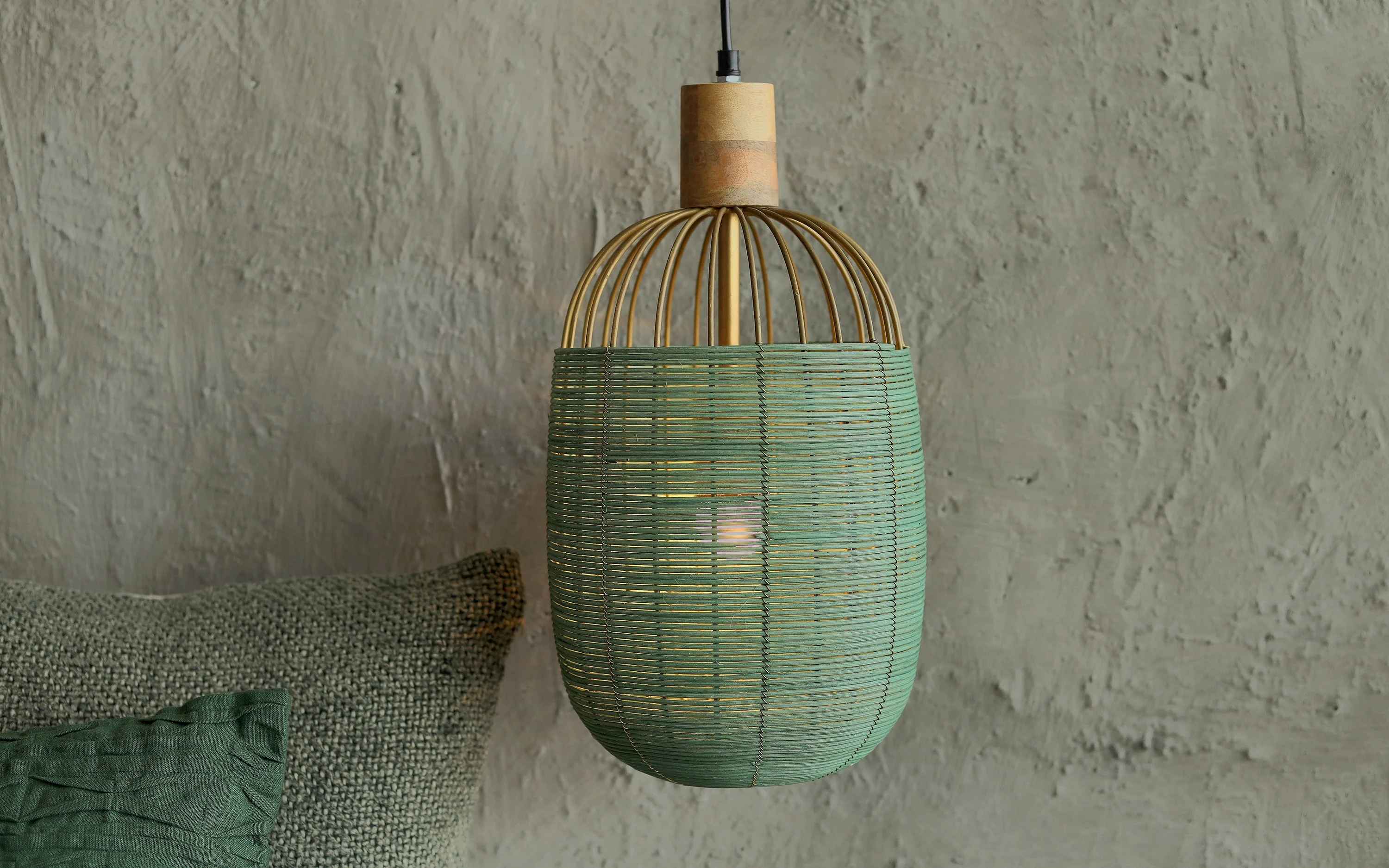 Henka Green Hanging Lamp Tall