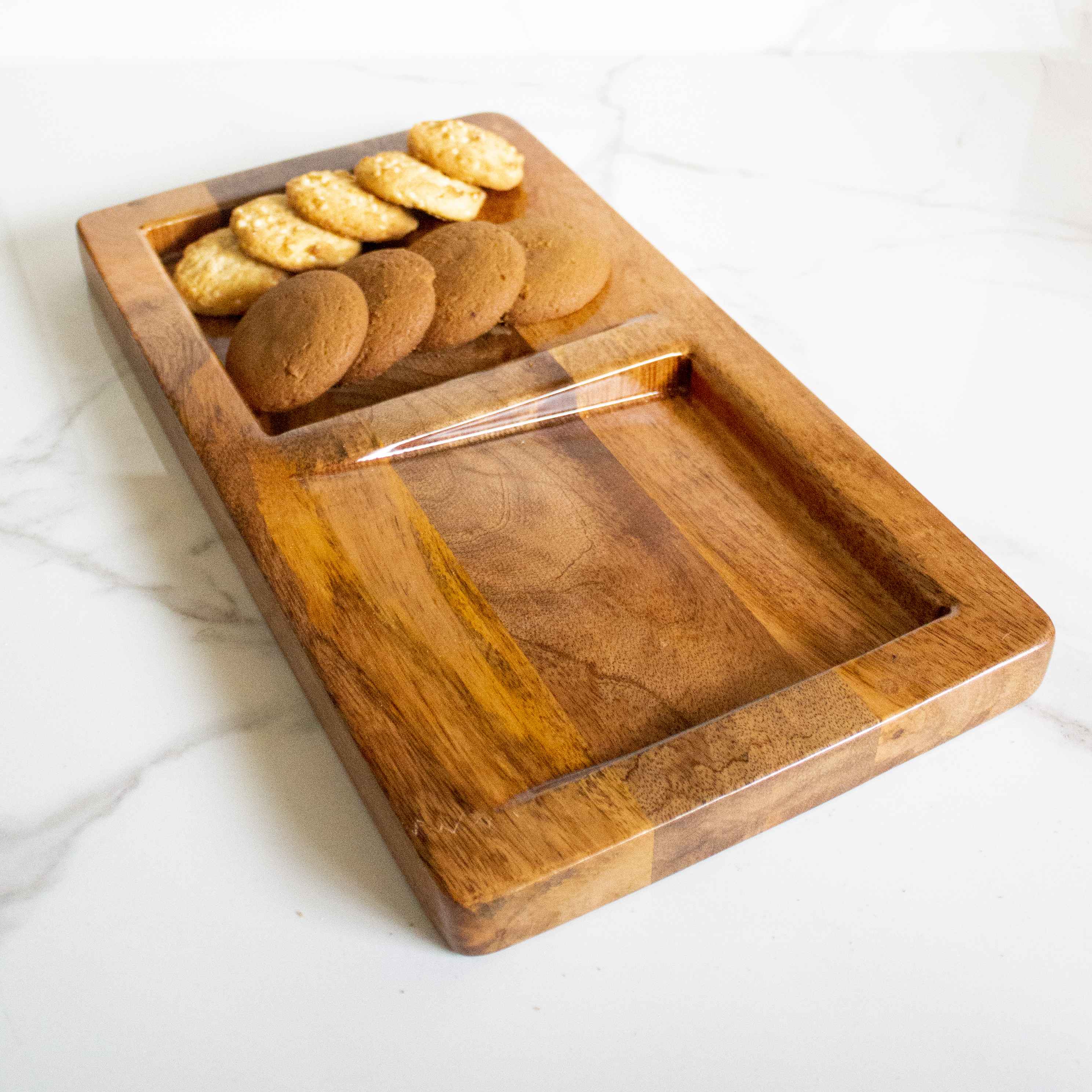 Two-Hued Cheese Platter