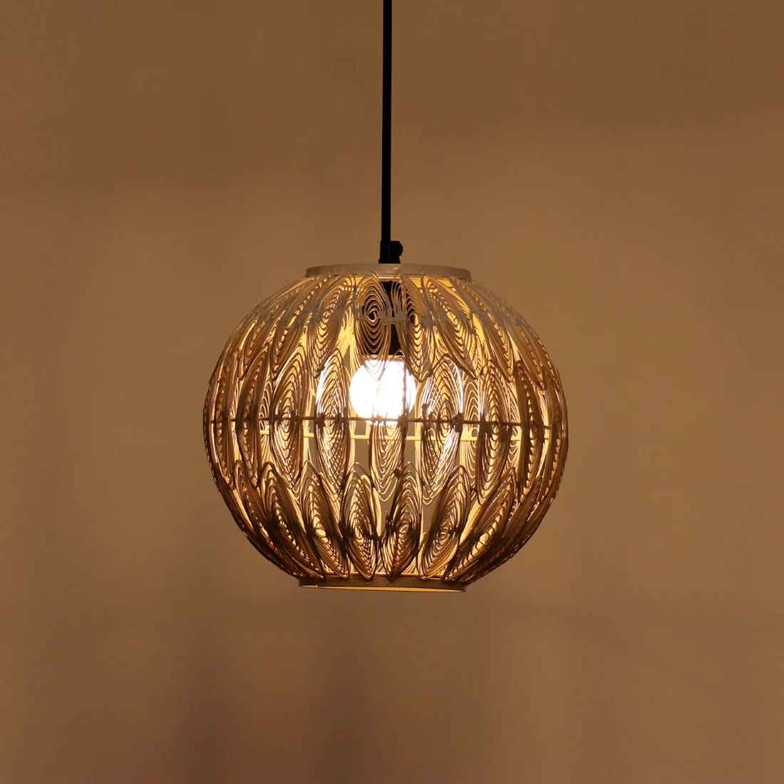 Arin Mesh Wide Hanging Lamp