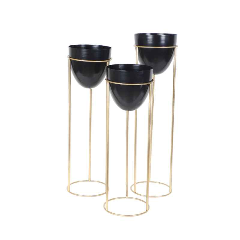 Norma Standing Planters