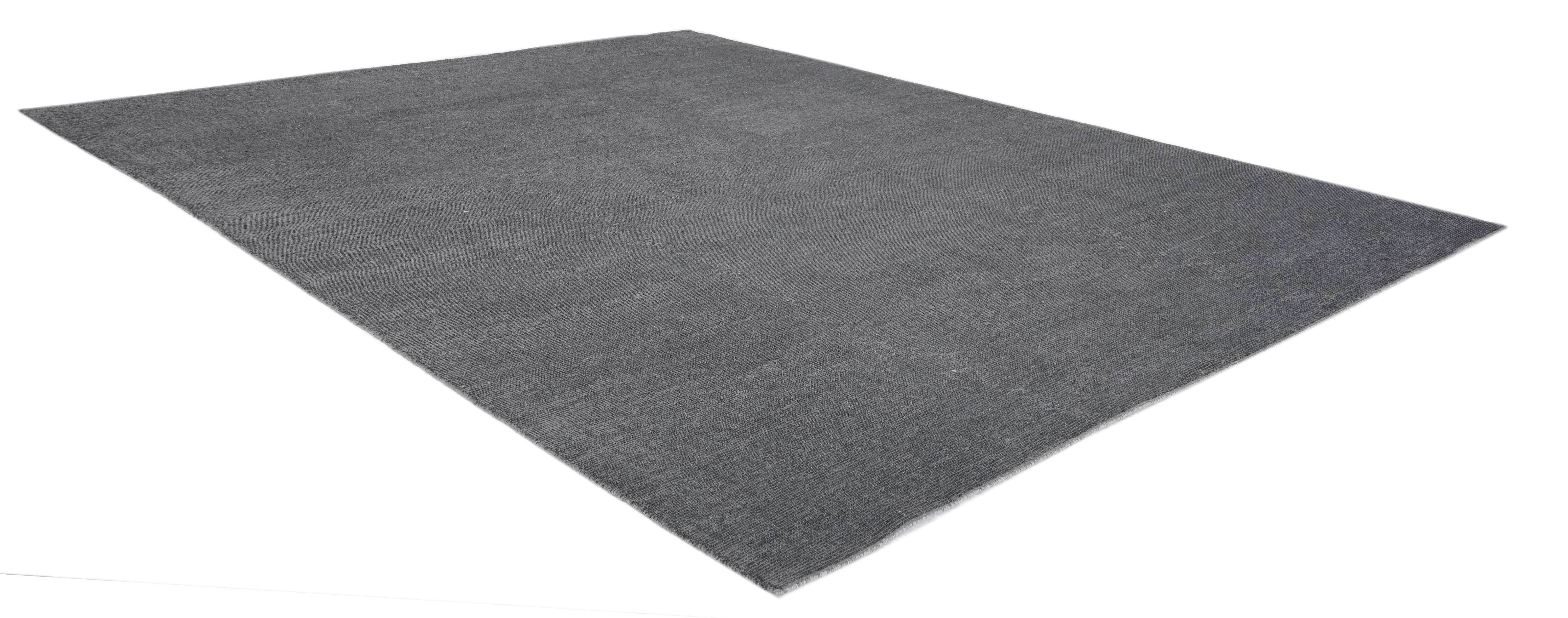 PLAIN GRAY RUG