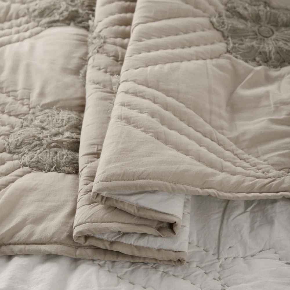 Hemera Embroidered Bedding Set