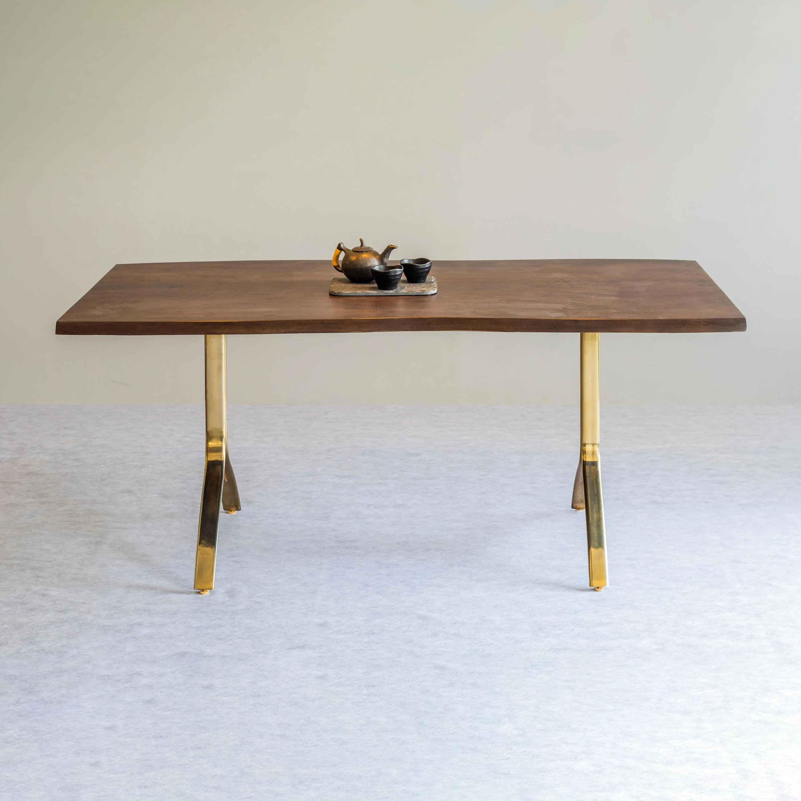 Id-Century Expandable Dining Table