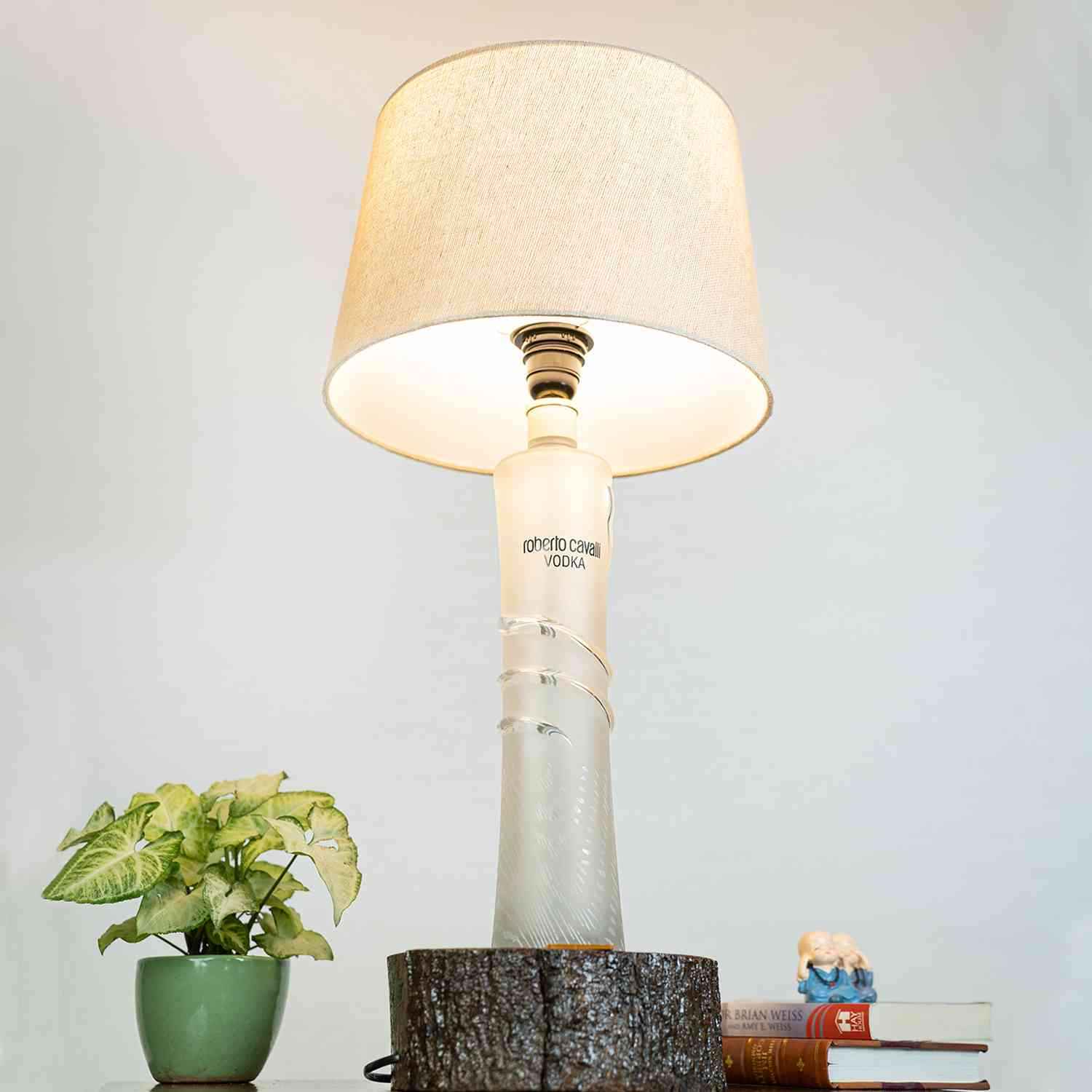 Wood Base Solid Table Lamp