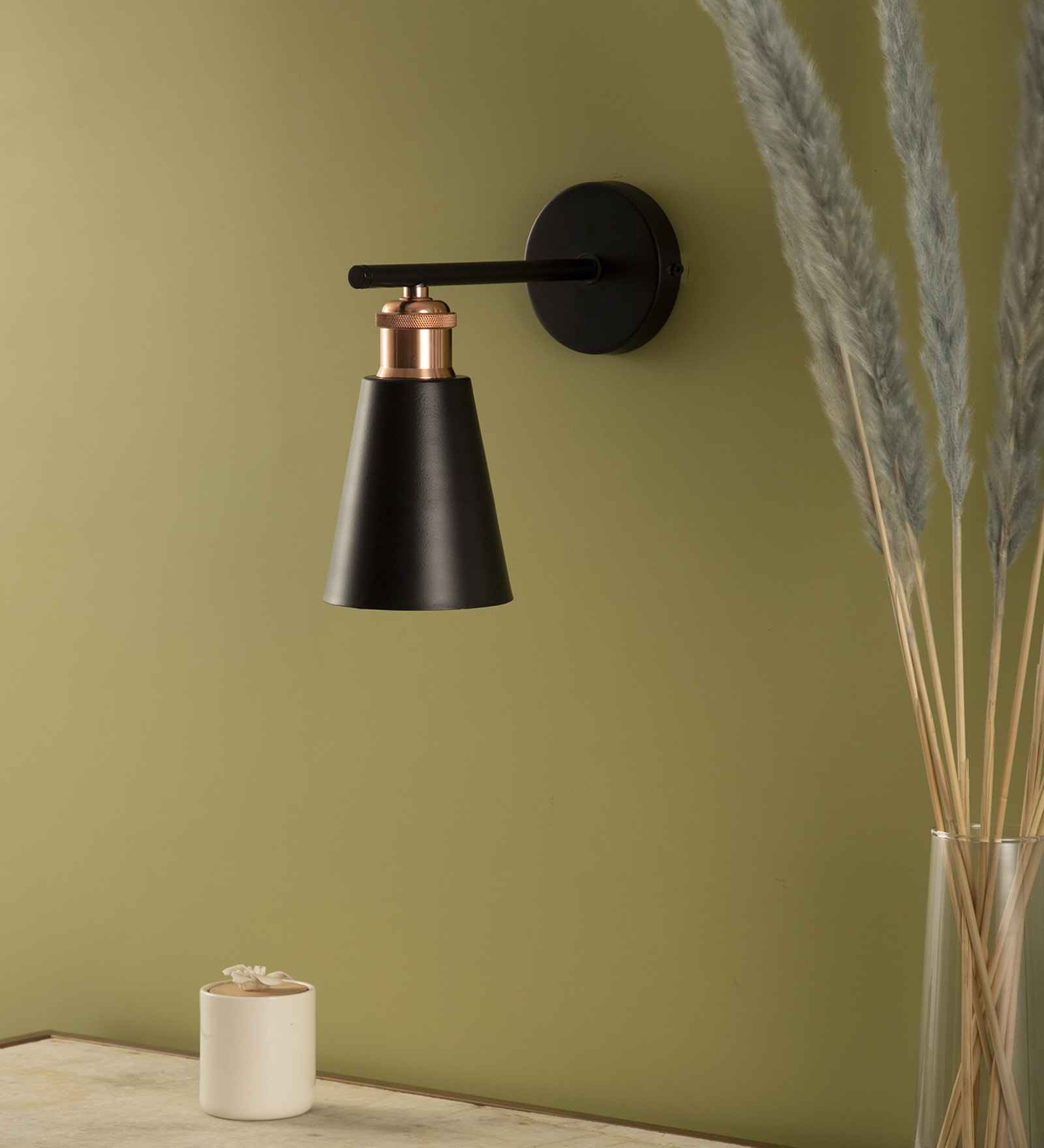 Mimmic Black Wall Sconce